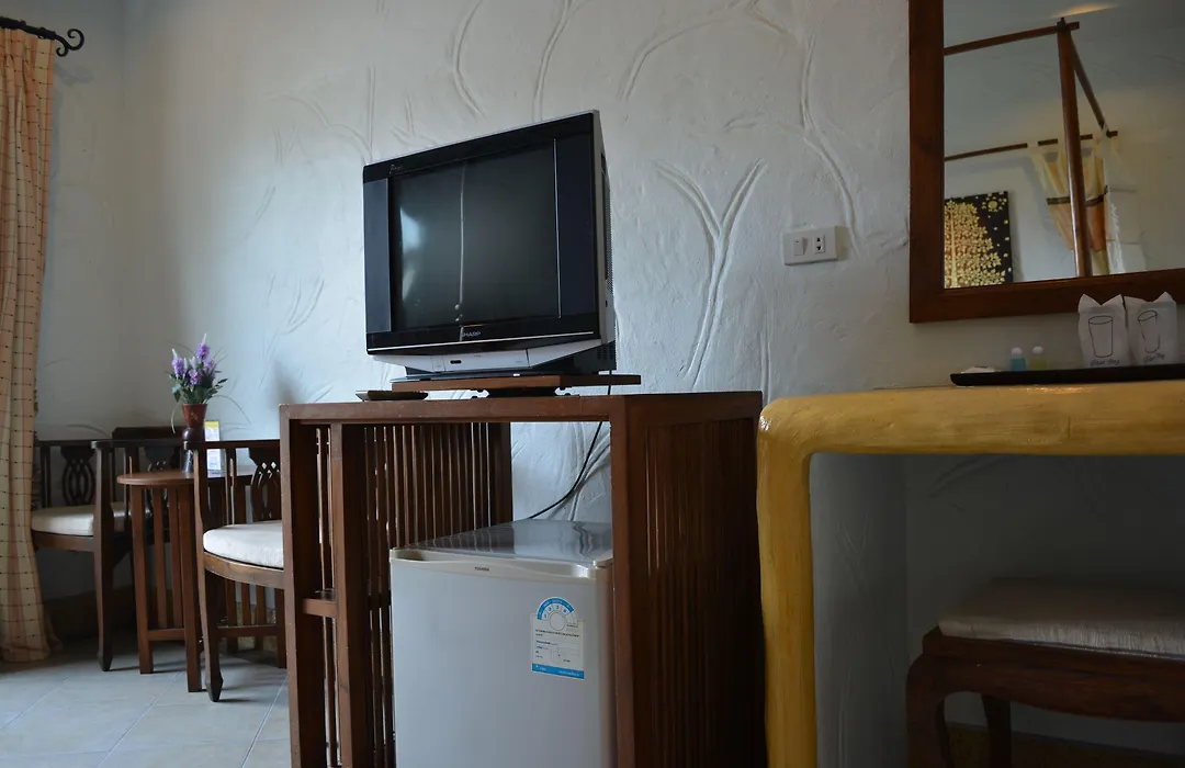 Nirvana Guesthouse & Hostel-1